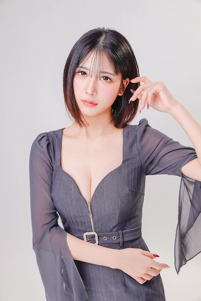 月詠 かれんプロフィール写真2